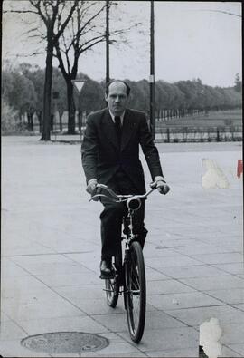 Messerschmitt, Wilhelm. Fotografía en bicicleta
