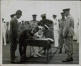 Rendición de las fuerzas armadas japonesas. 1945