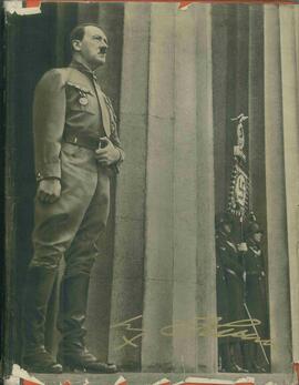 "Hitler, Adolf. Imágenes de la vida del Führer" (duplicado)