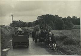 Bothner, Robert. Fotografías de la Evacuación de Campesinos Franceses, c. 1940