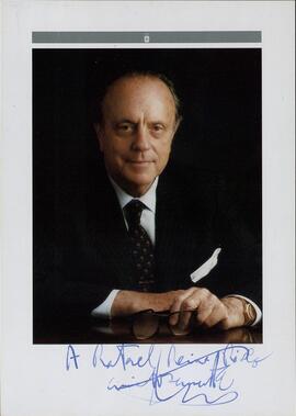 Fraga Iribarne, Manuel (1922-2012). Ministro de Información y Turismo (1962-1969), Ministro de la Gobernación (1975-1976), Diputado (1977-1987), Presidente de la Xunta de Galicia (1990-2005) y Senador (2006-2011).