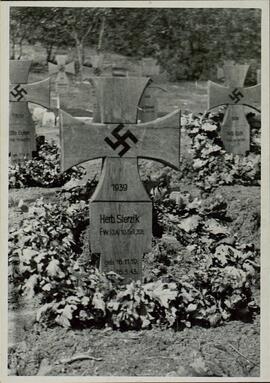 Sterzik, Herbert. "Valentía y lealtad. 26 mayo 1943"