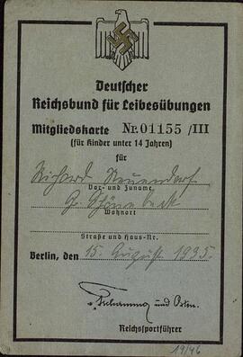 "Carné de gimnasta del Reich". 15 agosto 1935