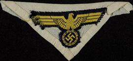 Insignia Nazi sobre lino