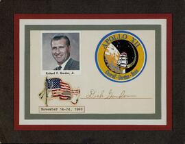 Gordon, Jr., Richard Francis (1929-), Astronauta de la Expedición Apollo XII, 14-24 de Noviembre de 1969