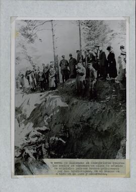 Fotografía de muerte de oficiales polacos por tropas bolcheviques, cerca de Smolensko (Katyn)