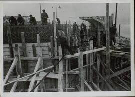 Atlantic Press Agency: "Trabajadores franceses". ca. 1944