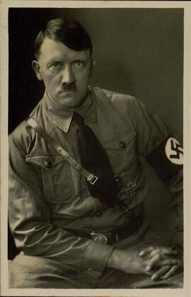 "Postal con fotografía de Hitler" dirigida a Heinrich Günther. 1943