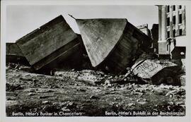 "Bunker de Hitler en la Cancillería". ca. 1945 - 1946