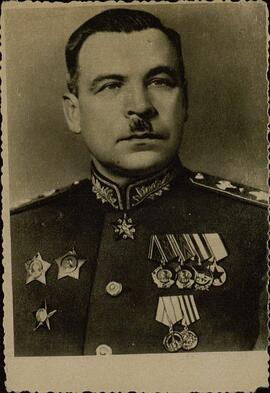 Postales de Praga y del General Govorov. 1945