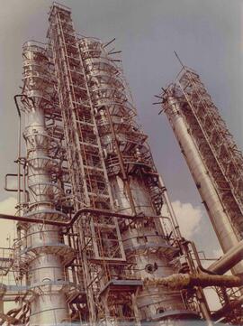 Reforma de una refinería de la URSS, c. 1970