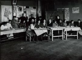 Curso para erradicar el analfabetismo. 1923.