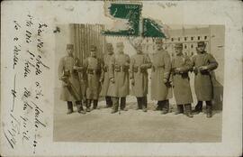 Postal fotográfica de un grupo de oficiales franceses de 1910